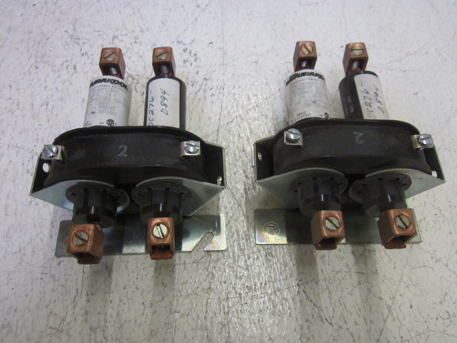 LOT OF 2 DURAKOOL 2060APS120AC 600VAC *USED*