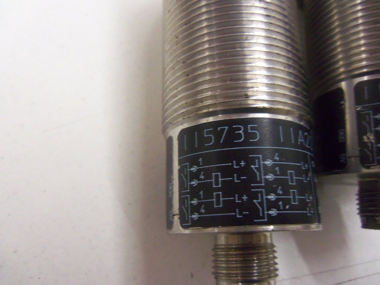 LOT OF 2 EFECTOR II5735 *USED*