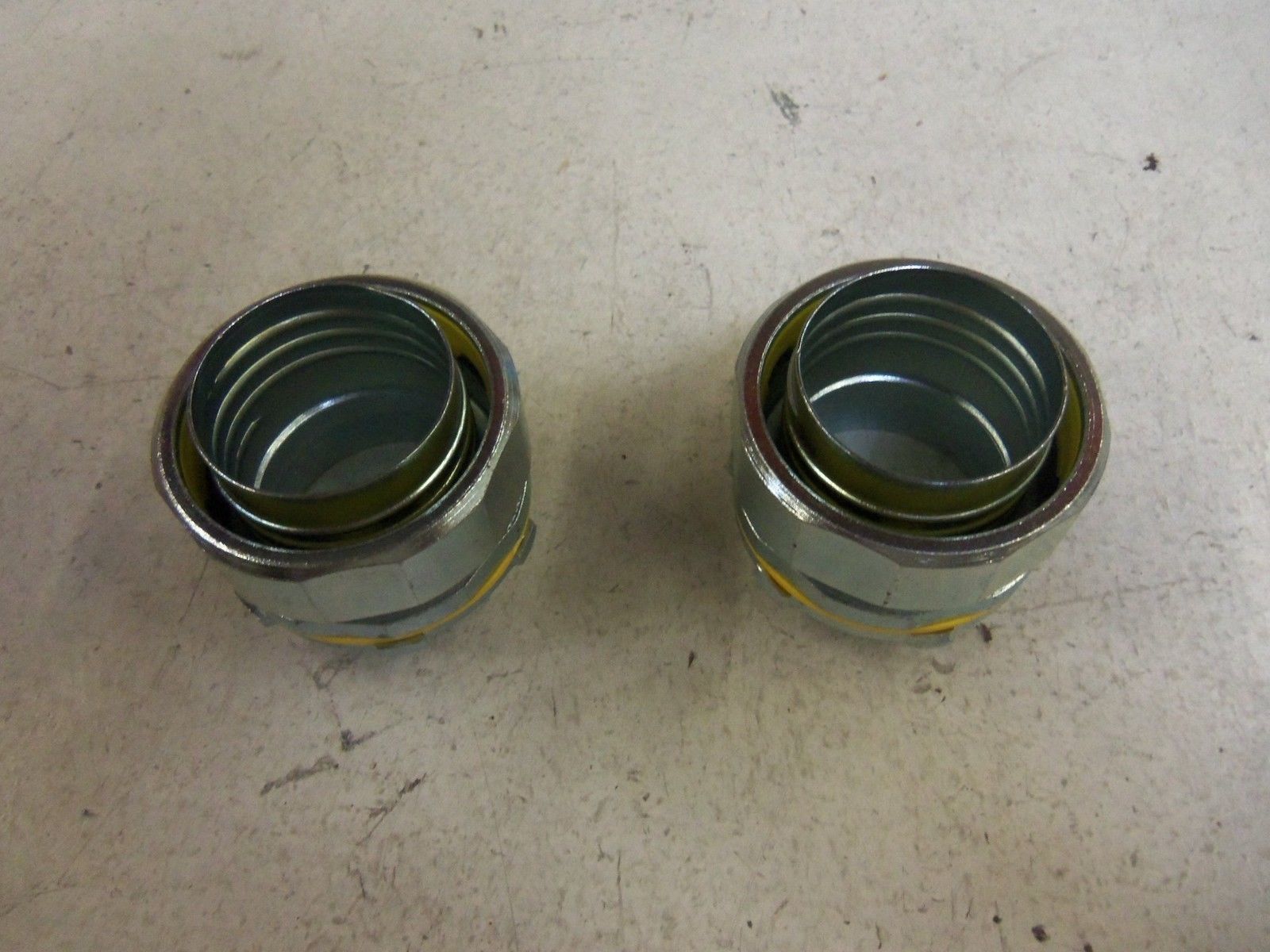 LOT OF 2 EGS 4QS-200 CONDUIT *NEW IN BOX*