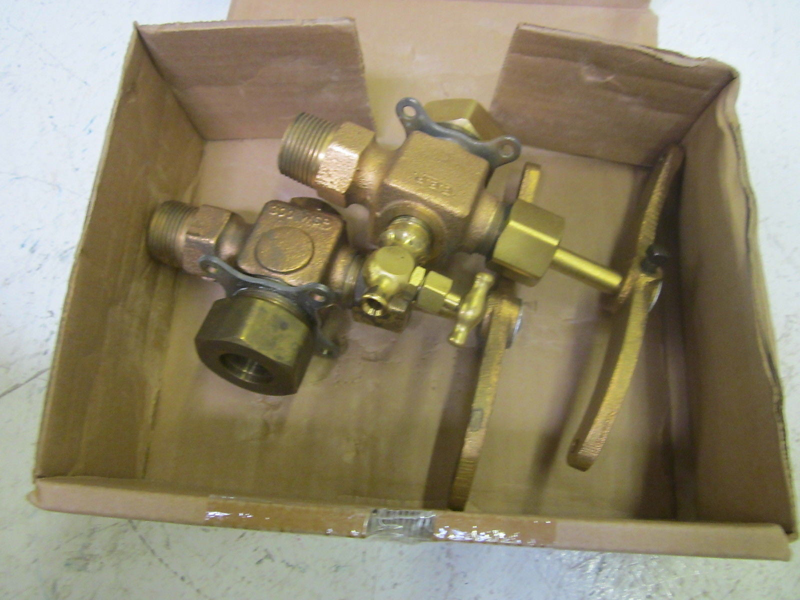 LOT OF 2 ERNST FLOW IND. 34-AL WATER GAUGE 3/4" *NEW IN BOX*