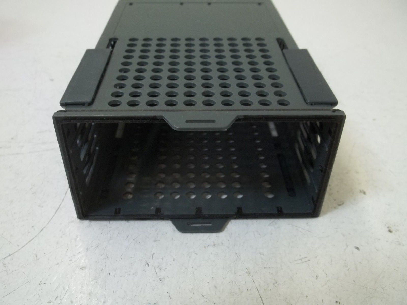 LOT OF 2 EUROTHERM SUB-24SLE2408 W/BRKT *NEW NO BOX*