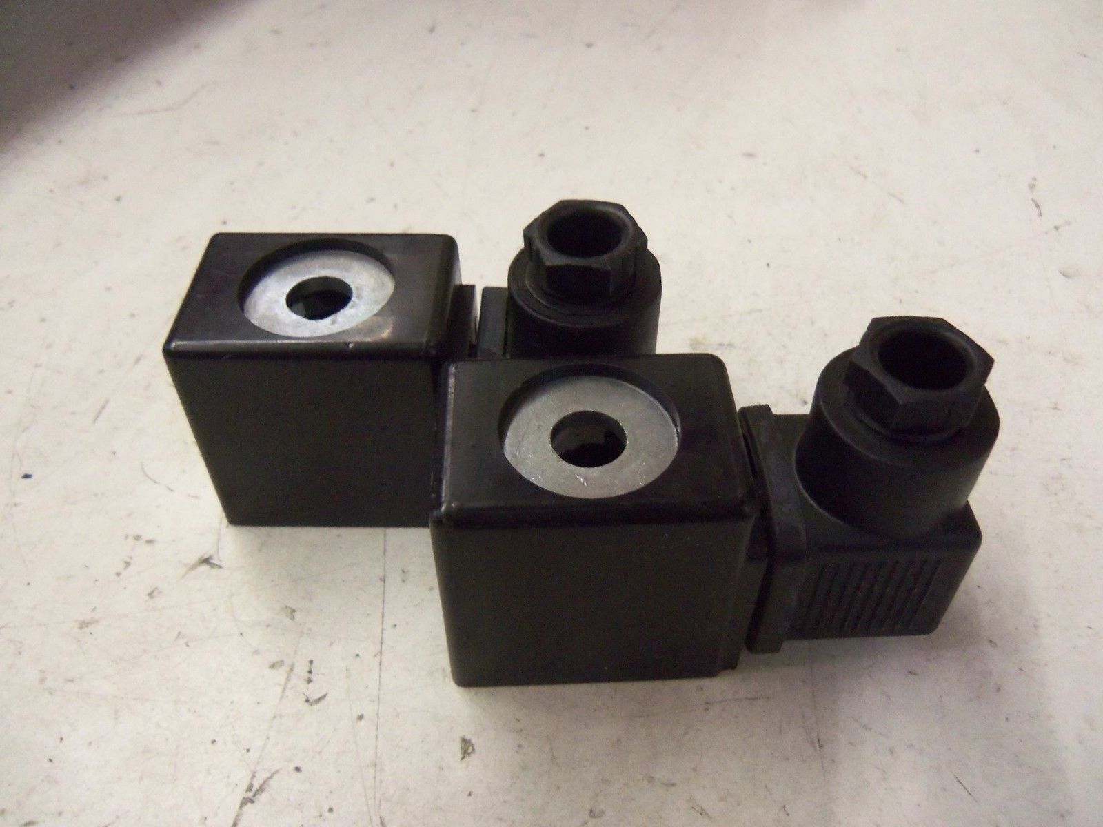 LOT OF 2 FESTO  MSXW  *USED*