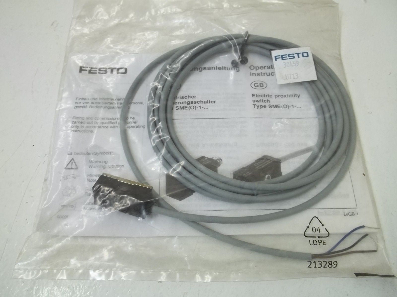 LOT OF 2 FESTO SMEO-1-LED-24B PROXIMITY SENSOR SWITCH *NEW IN A FACTORY BAG*