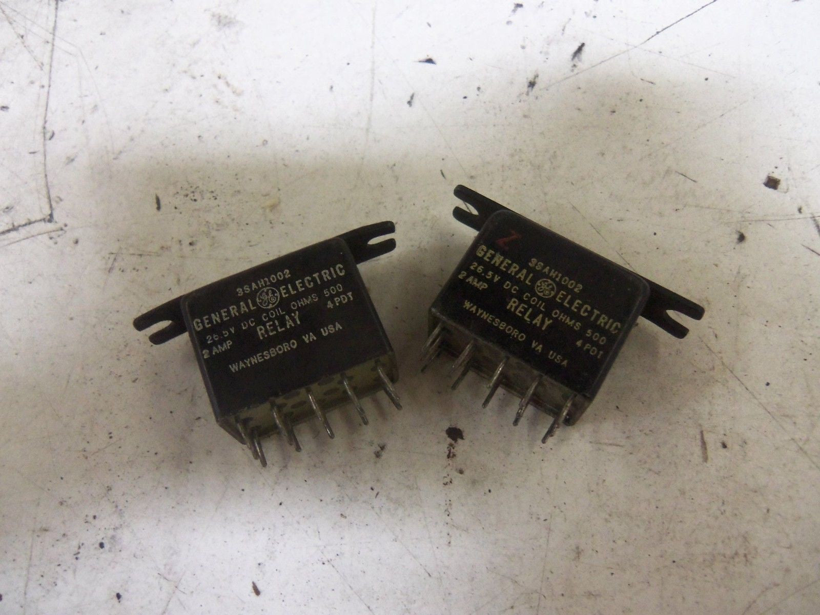 LOT OF 2 GENERAL ELECTRIC 3SAH1002 *USED*