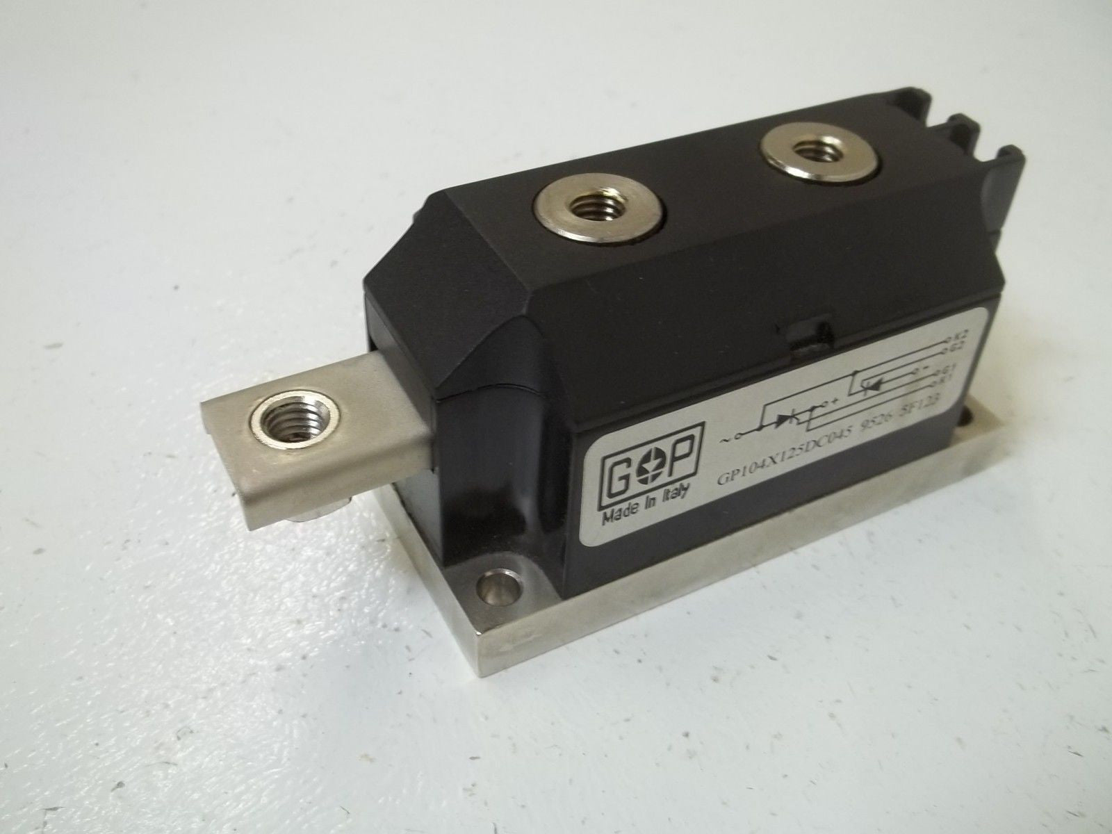 LOT OF 2 GOP GP104X125DC045 POWER BLOCK *NEW IN BOX*