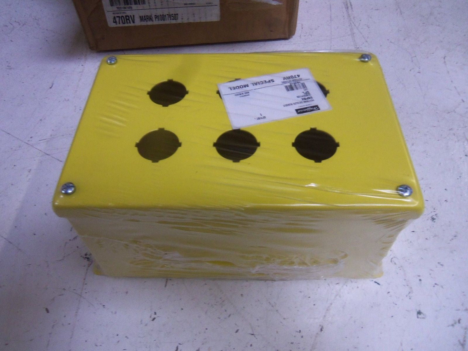 LOT OF 2 HOFFMAN E6PBX ENCLOSURE *NEW IN BOX*