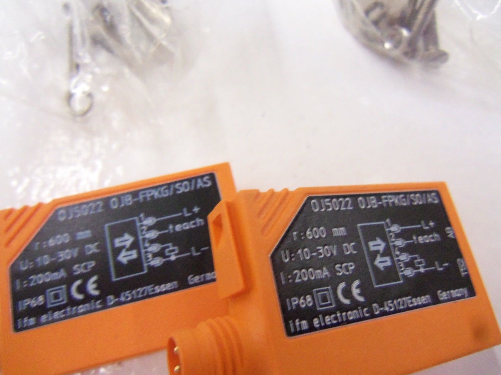 LOT OF 2 IFM ELECTRIC OJ5022 *NEW NO BOX*