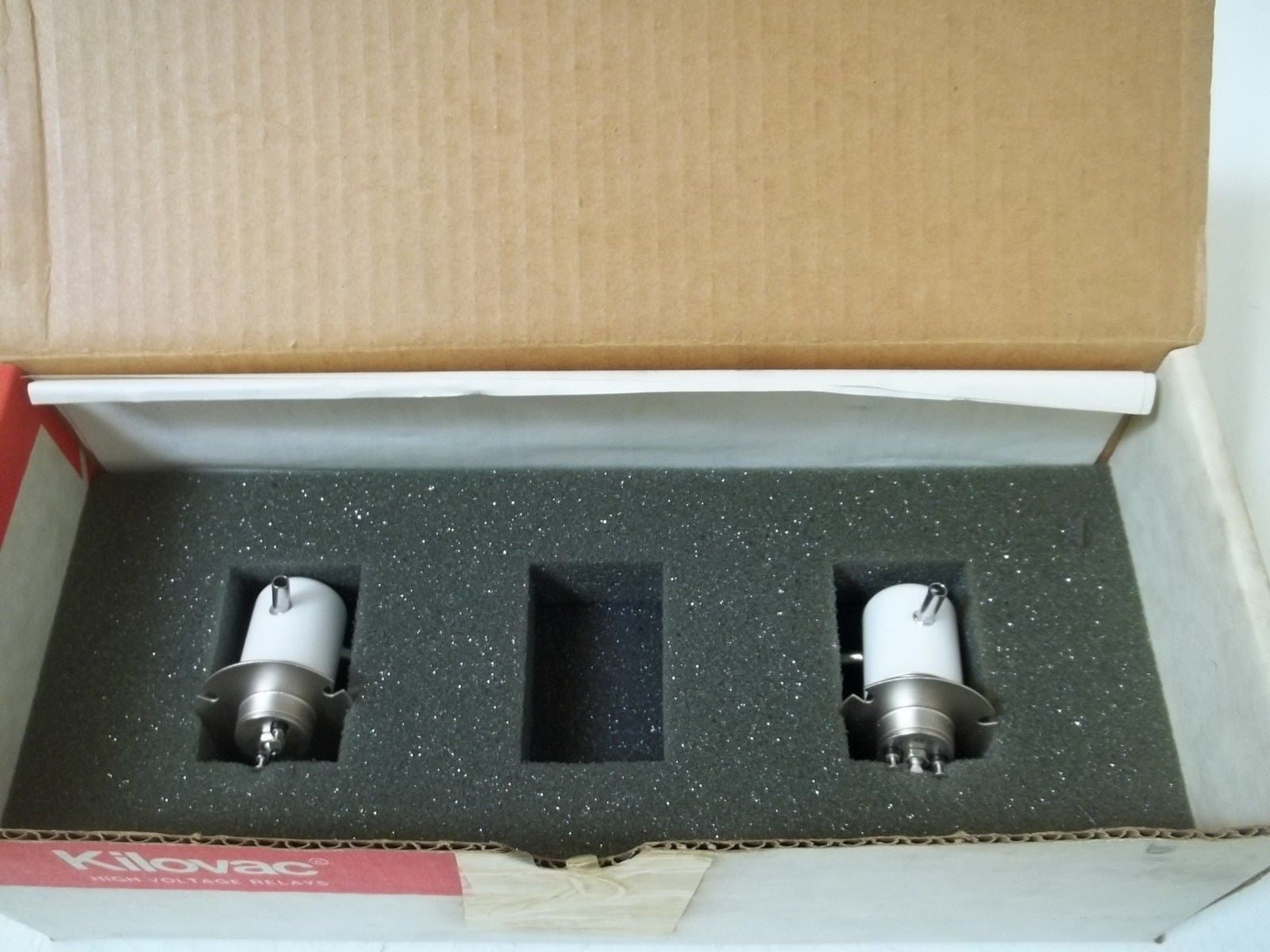 LOT OF 2 KILOVAC KC-8  12VDC VACUMM RELAY *NEW IN BOX*