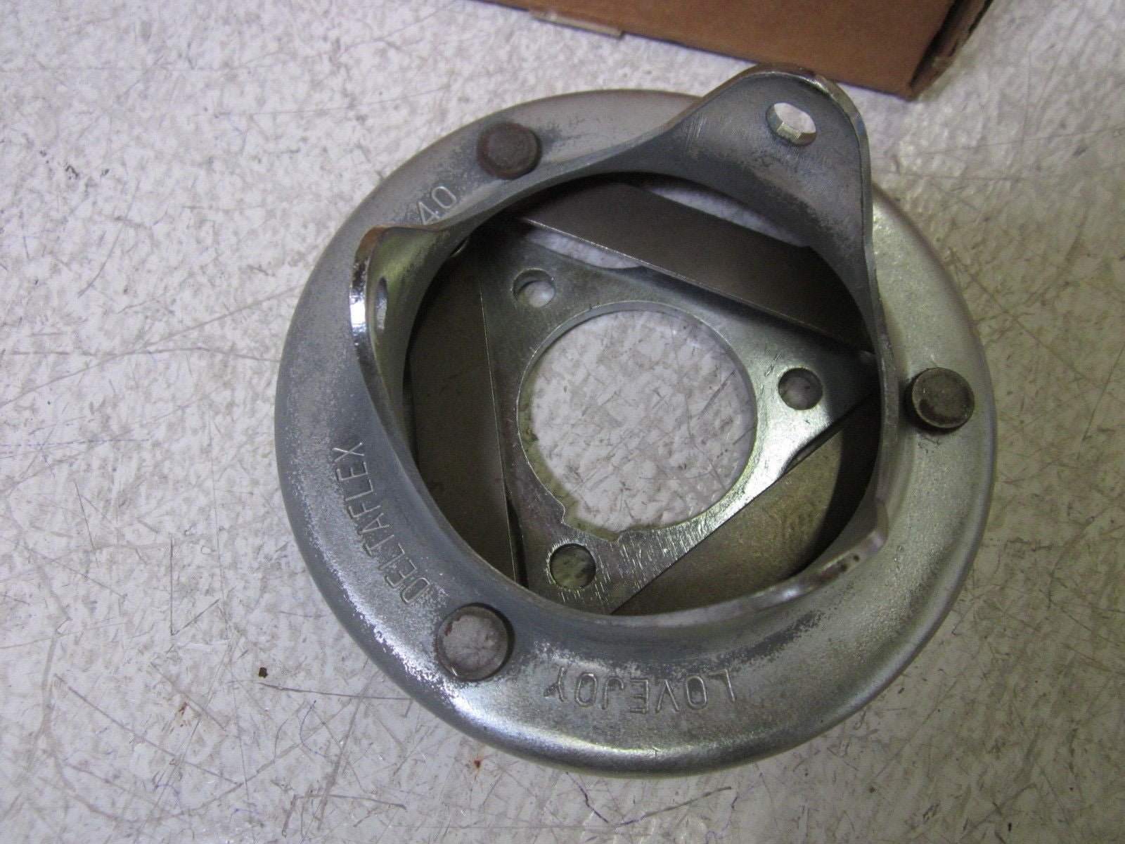 LOT OF 2 LOVEYJOY 68514439023 40 DLT OUTER FLANGE *NEW IN BOX*