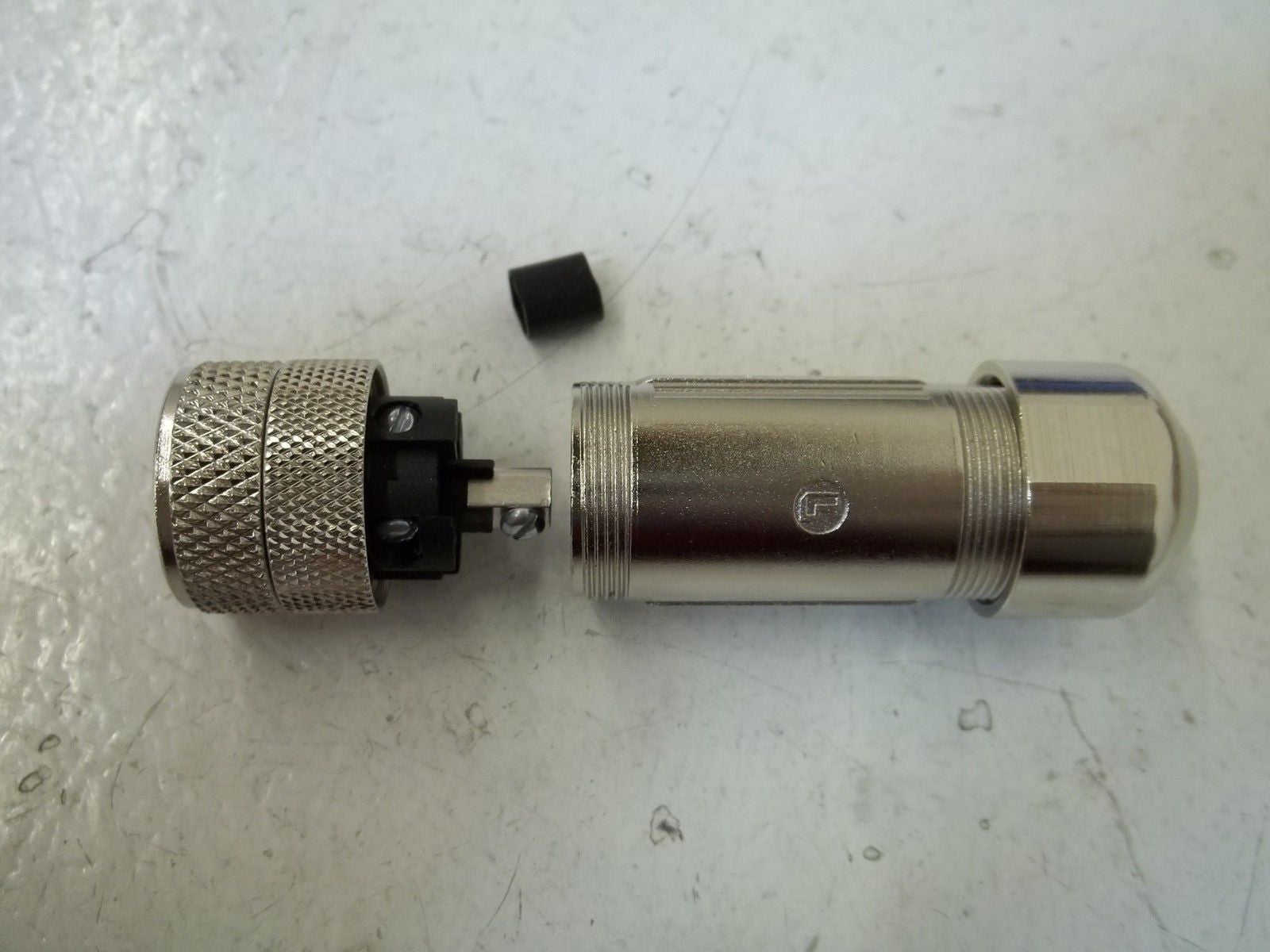LOT OF 2 LUMBERG AUTOMATION 0976PFC101 CONNECTOR *NEW OUT OF  A BOX*