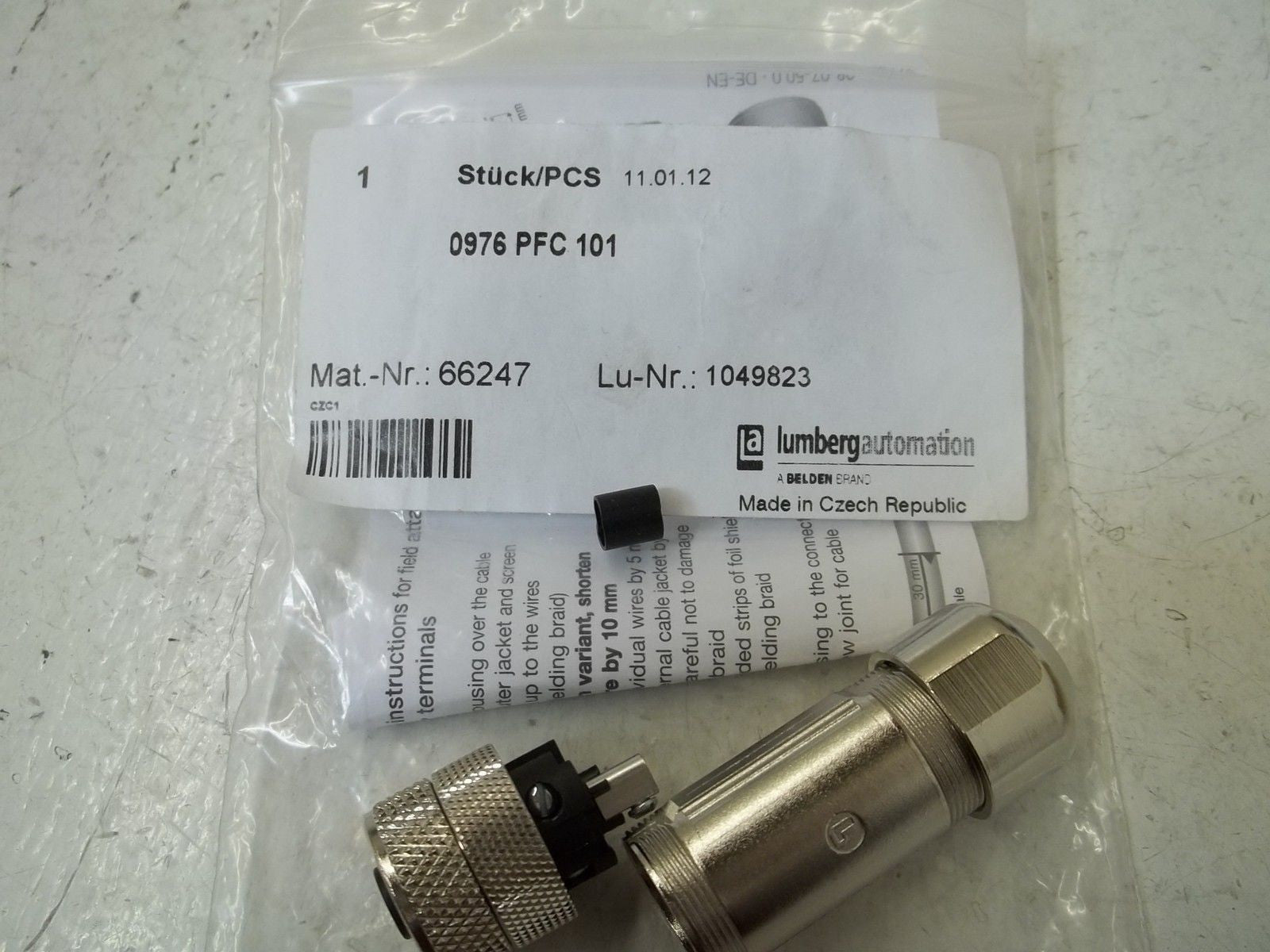 LOT OF 2 LUMBERG AUTOMATION 0976PFC101 CONNECTOR *NEW OUT OF  A BOX*