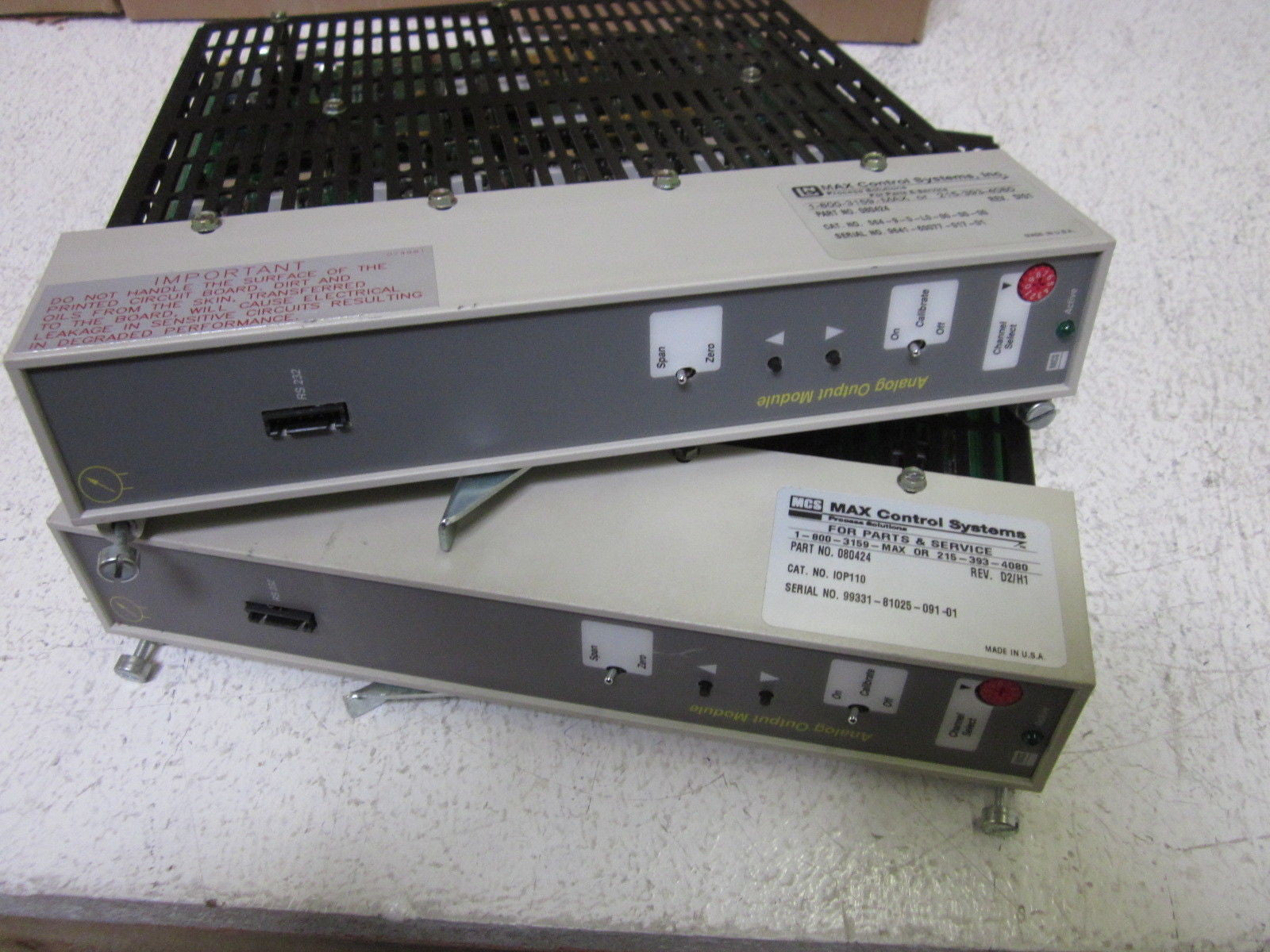 LOT OF 2 MAX CONTROL SYSTEMS 080424 REV.D/G1 ANALOG OUTPUT MODULE *USED*