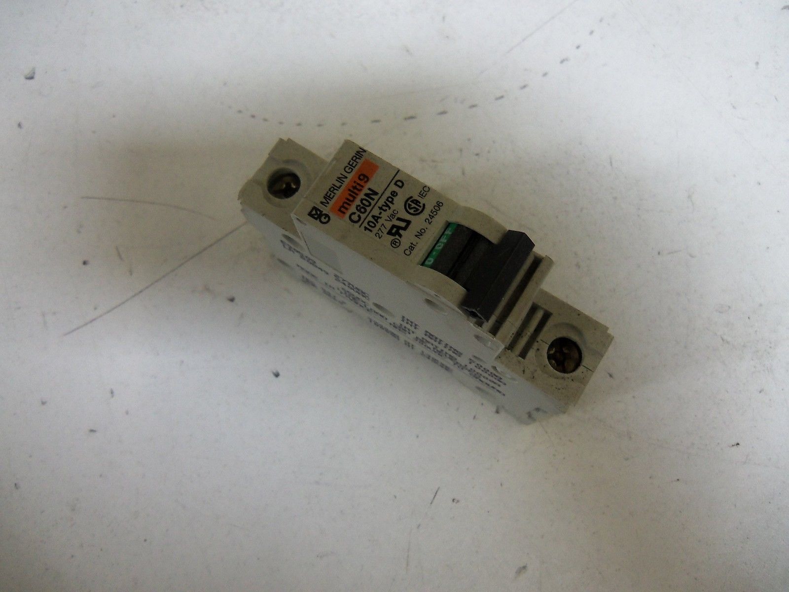 MERLIN GERIN 24506 CIRCUIT BREAKER 10A *USED*