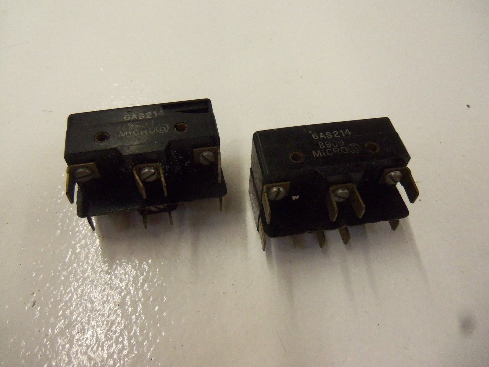 LOT OF 2 MICRO 6AS214 *USED*