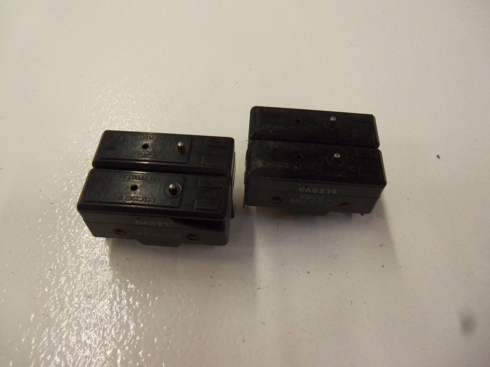 LOT OF 2 MICRO 6AS214 *USED*