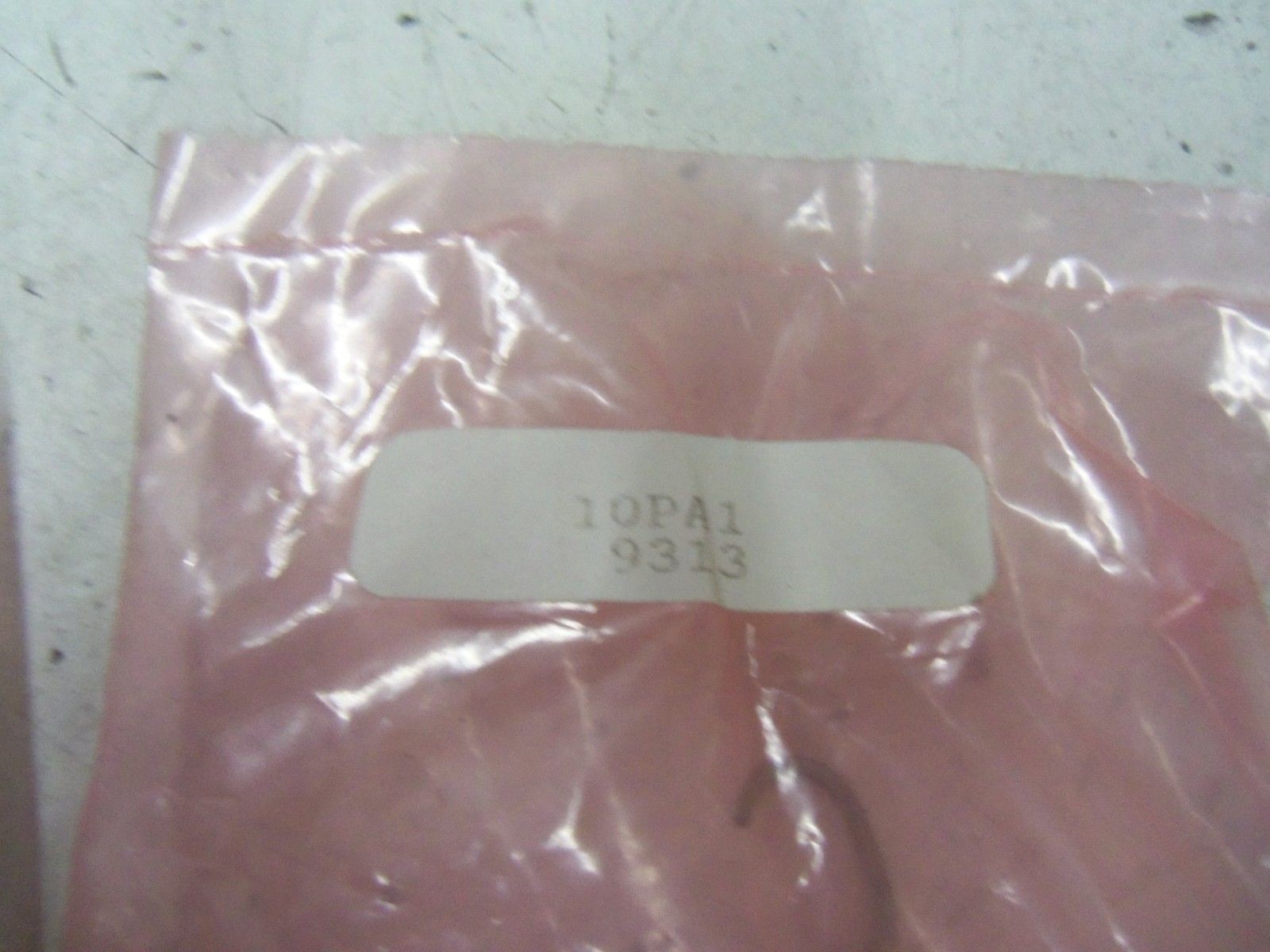 LOT OF 2 MICROSWITCH 1OPA1 *NEW IN BAG*