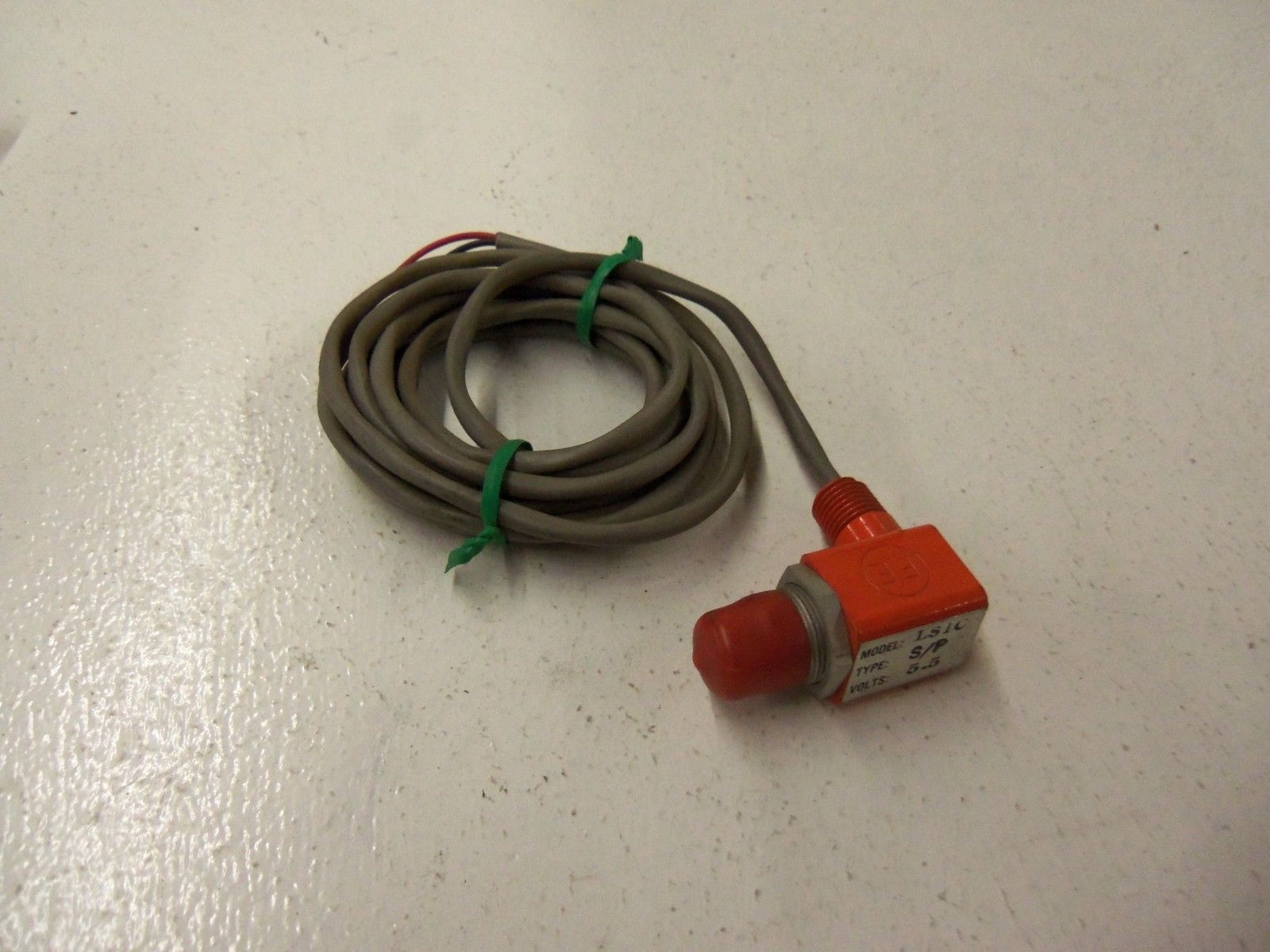 LOT OF 2 MICROSWITCH LS1C *USED*