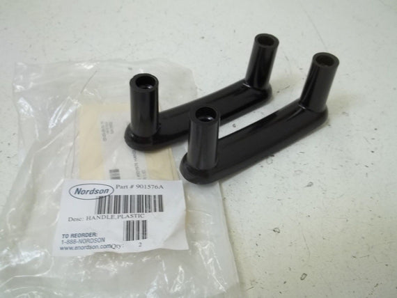 LOT OF 2 NORDSON 901576A HANDLE, PLASTIC *NEW IN A BAG*