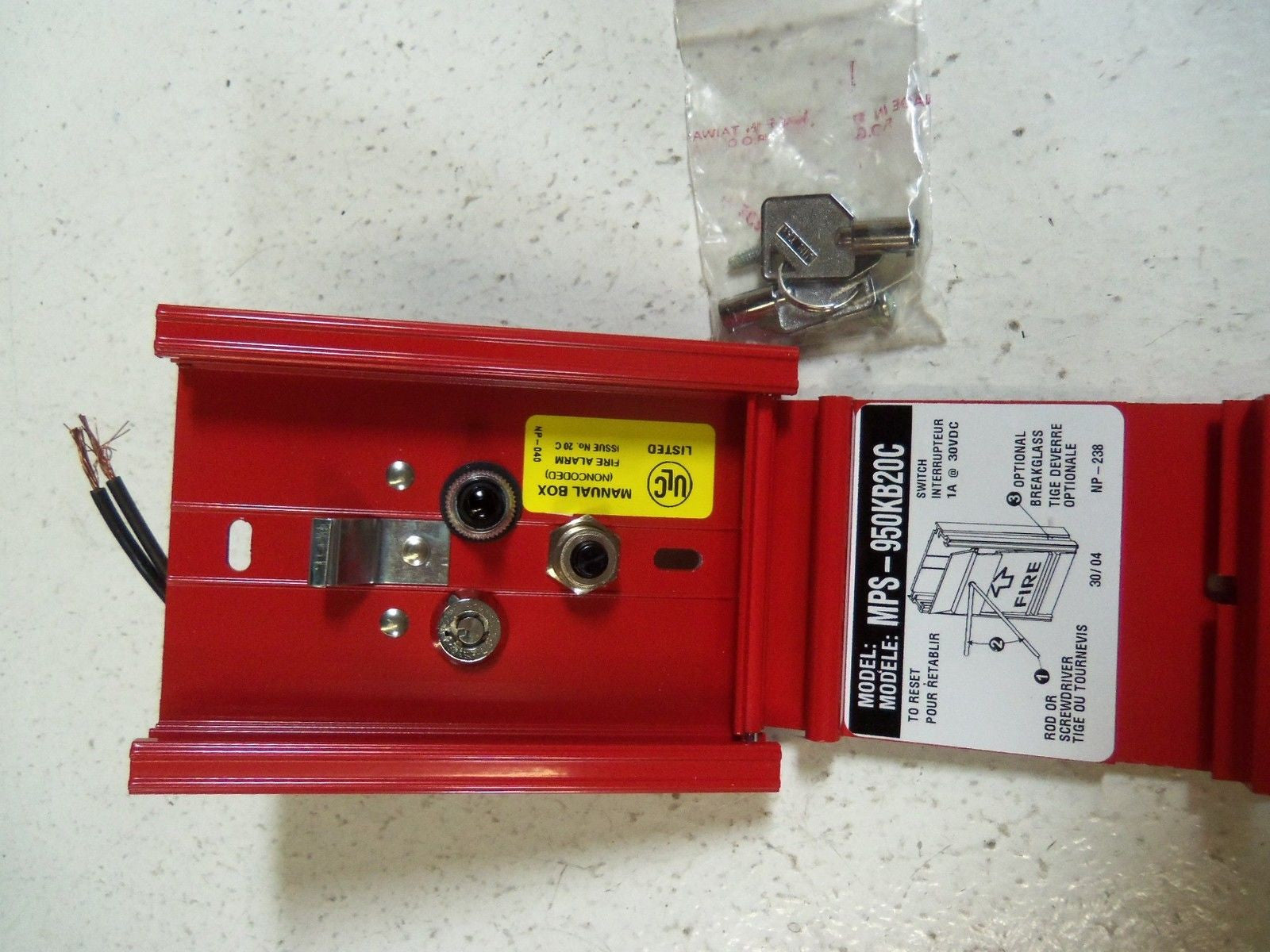 LOT OF 2 NOTIFIER SWITCH INTERRUPTEUR MPS-950KB20C *NEW IN BOX*