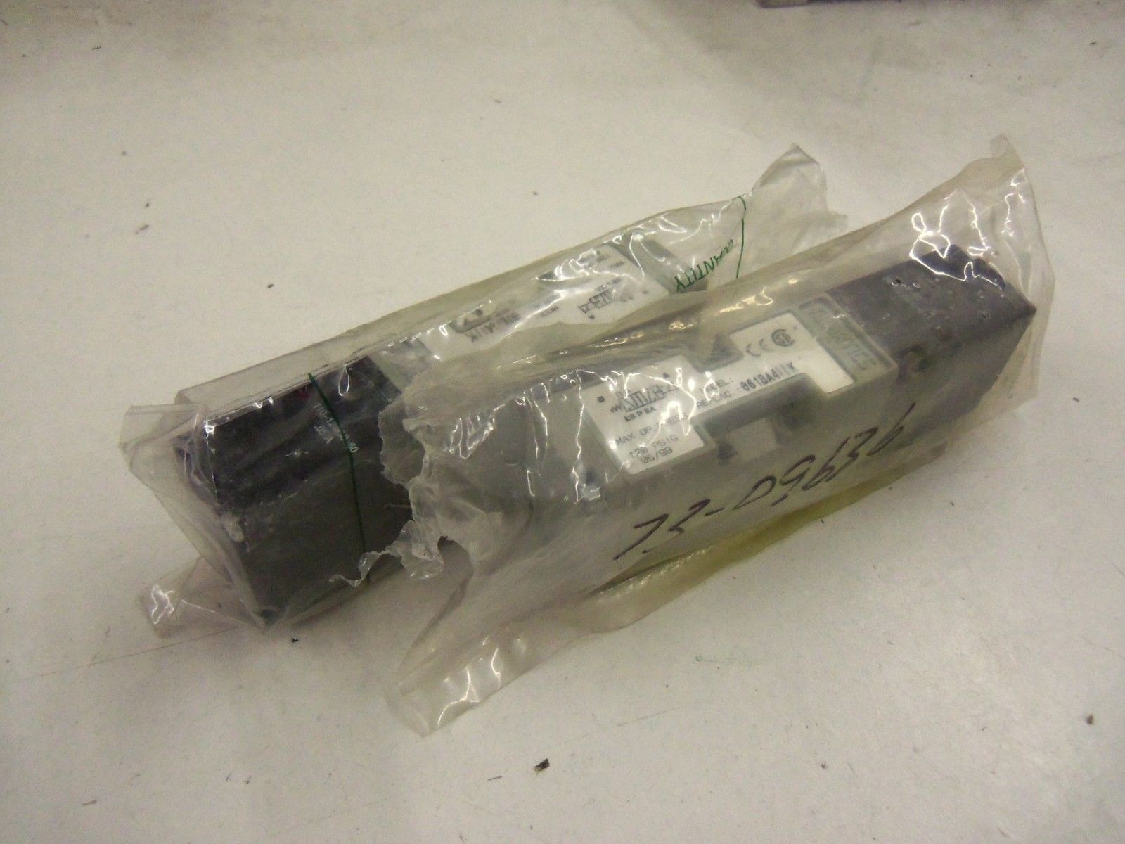 LOT OF 2 NUMATICS 061BA411K *NEW IN BAG*