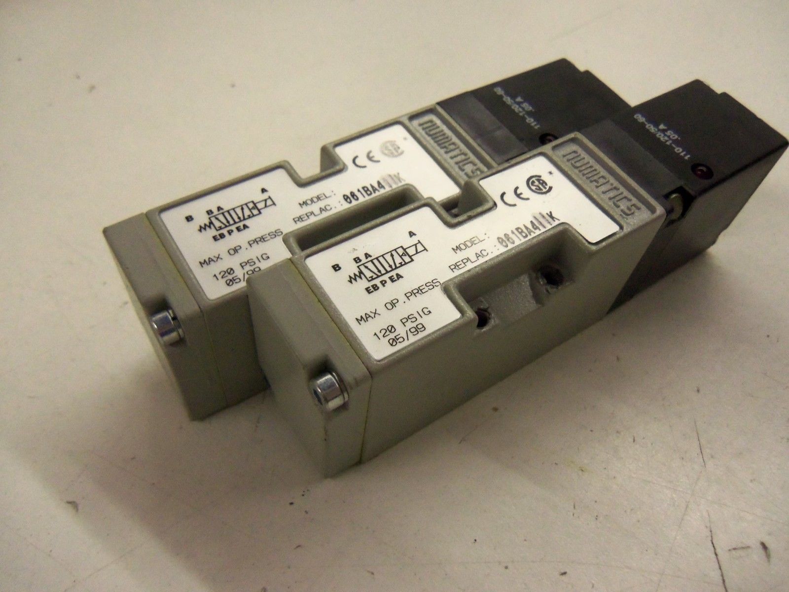 LOT OF 2 NUMATICS 061BA411K *NEW NO BOX*