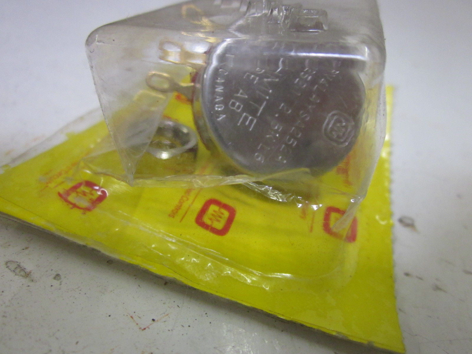 LOT OF 2 OHMITE CLU2521 *NEW NO BOX*