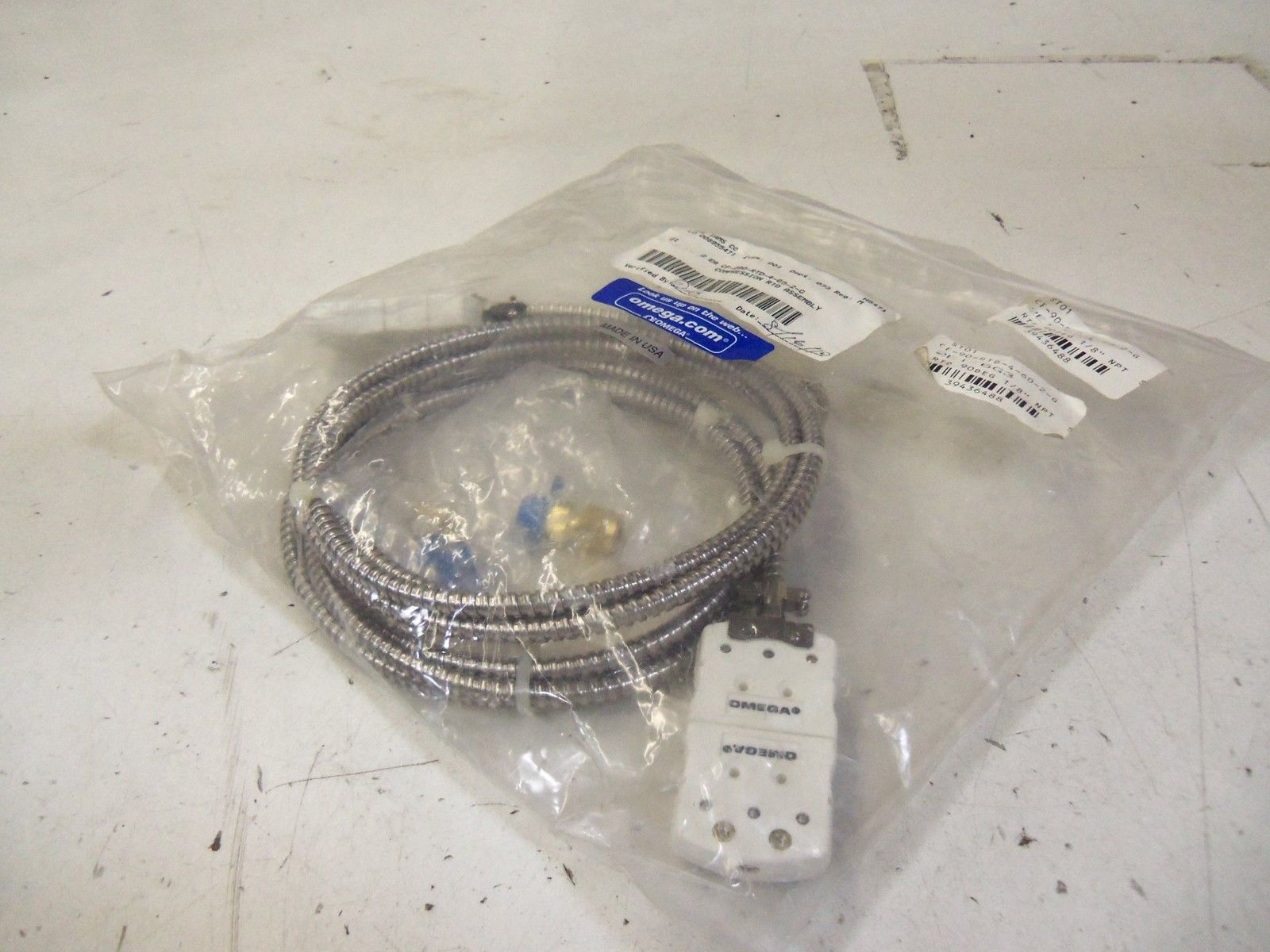 LOT OF 2 OMEGA CF-090-RTD-4-60-2-G  COMPRESSION FITTING RTD'S *NEW IN BAG*