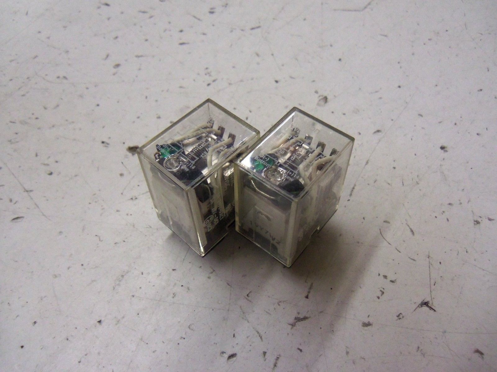 OMRON MY4N RELAY 12VDC *NEW NO BOX*