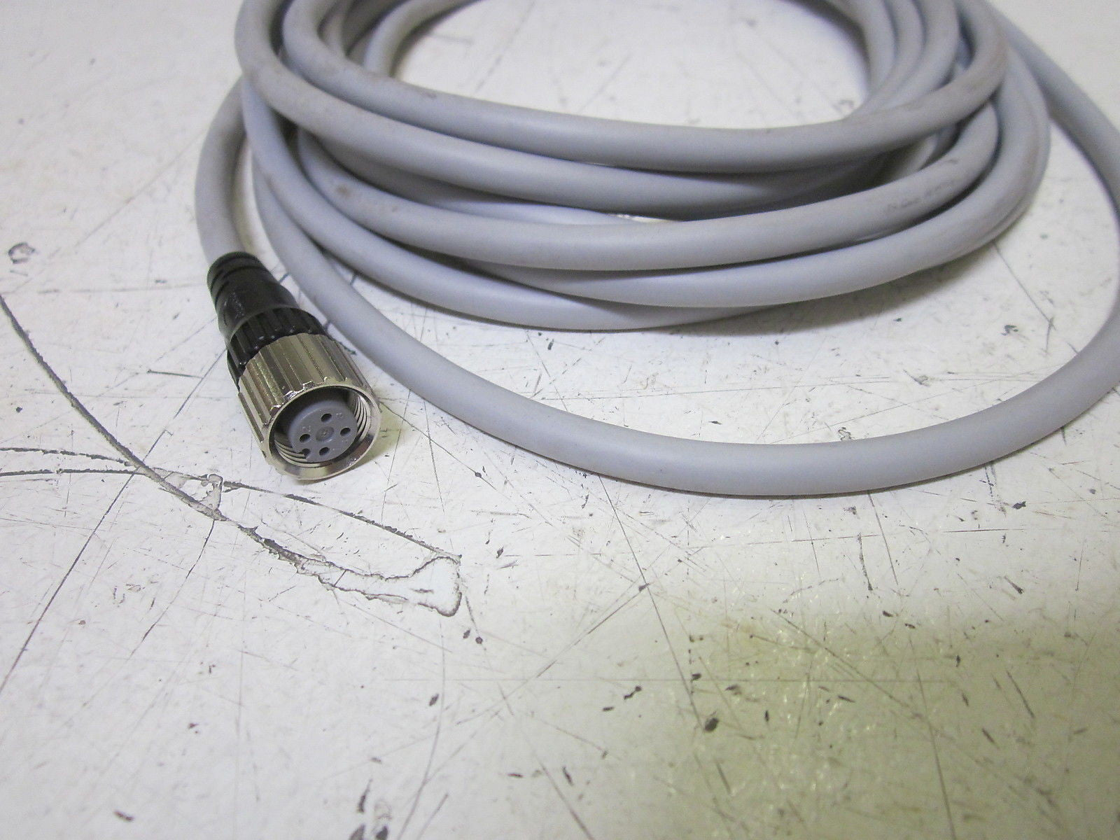 LOT OF 2 OMRON XS2F-D421-GA0-A CABLE *NEW IN A BAG*