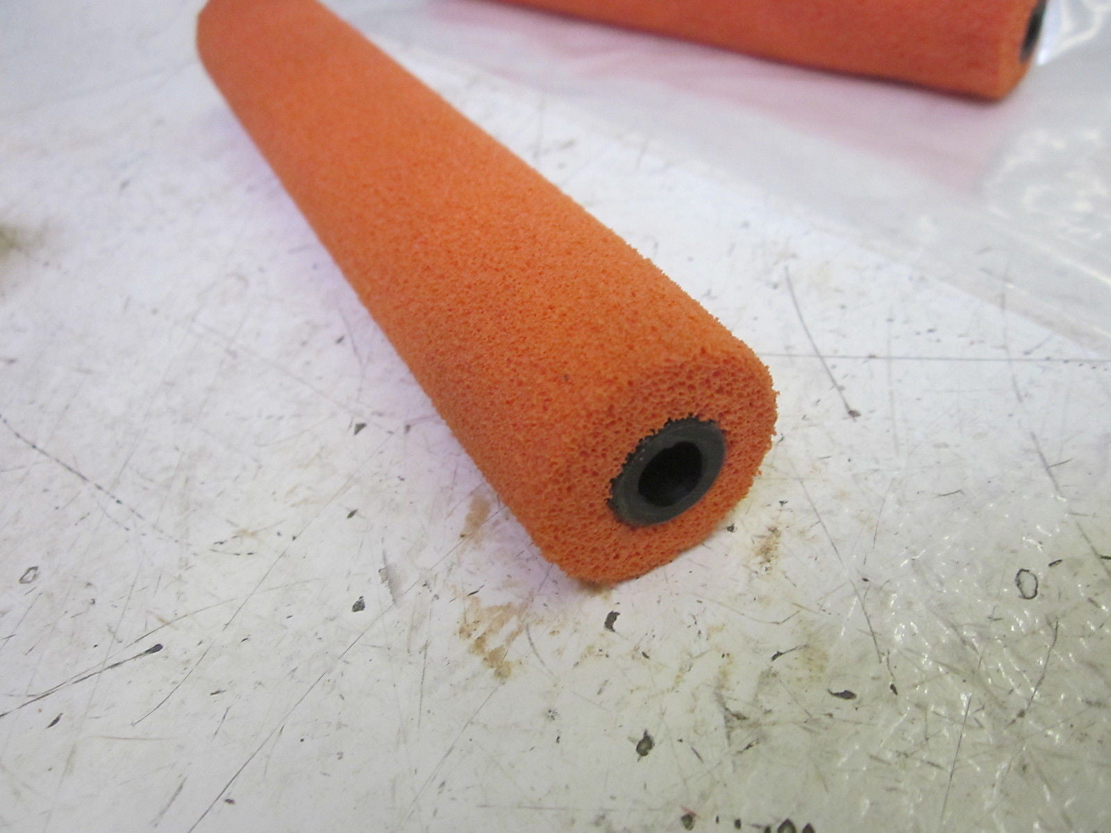 LOT OF 2 P-00353-A ORANGE ROLLER SPONGE 7-7/8" *NEW IN A BAG*