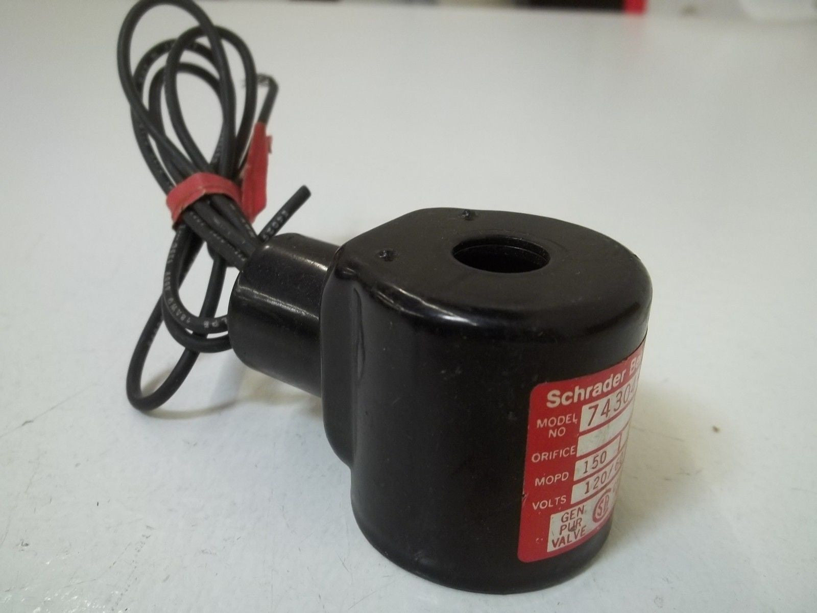 LOT OF 2 SCHRADER BELLOW 74304-8115 120V *USED*