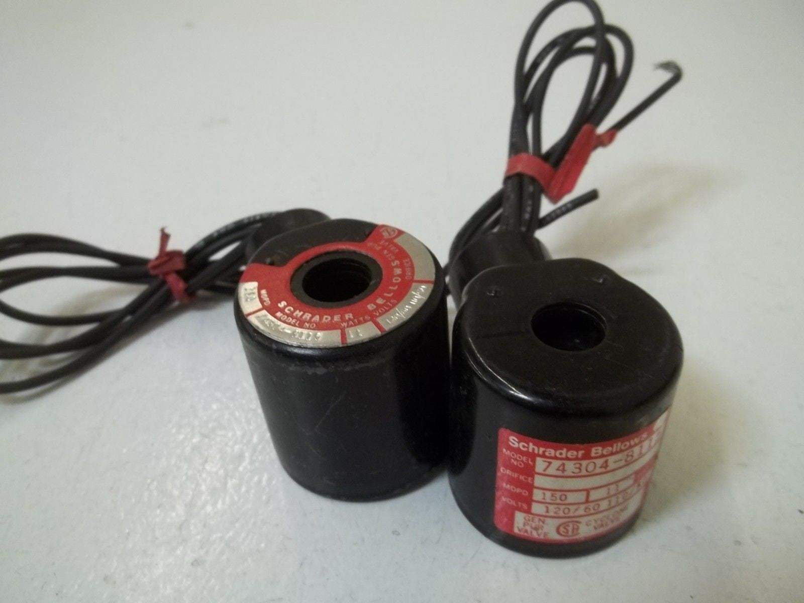 LOT OF 2 SCHRADER BELLOW 74304-8115 120V *USED*