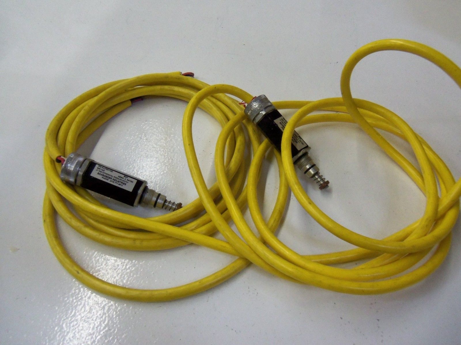 LOT OF 2 SCHROEDER INDUSTRIES A-LF3011AC *USED*