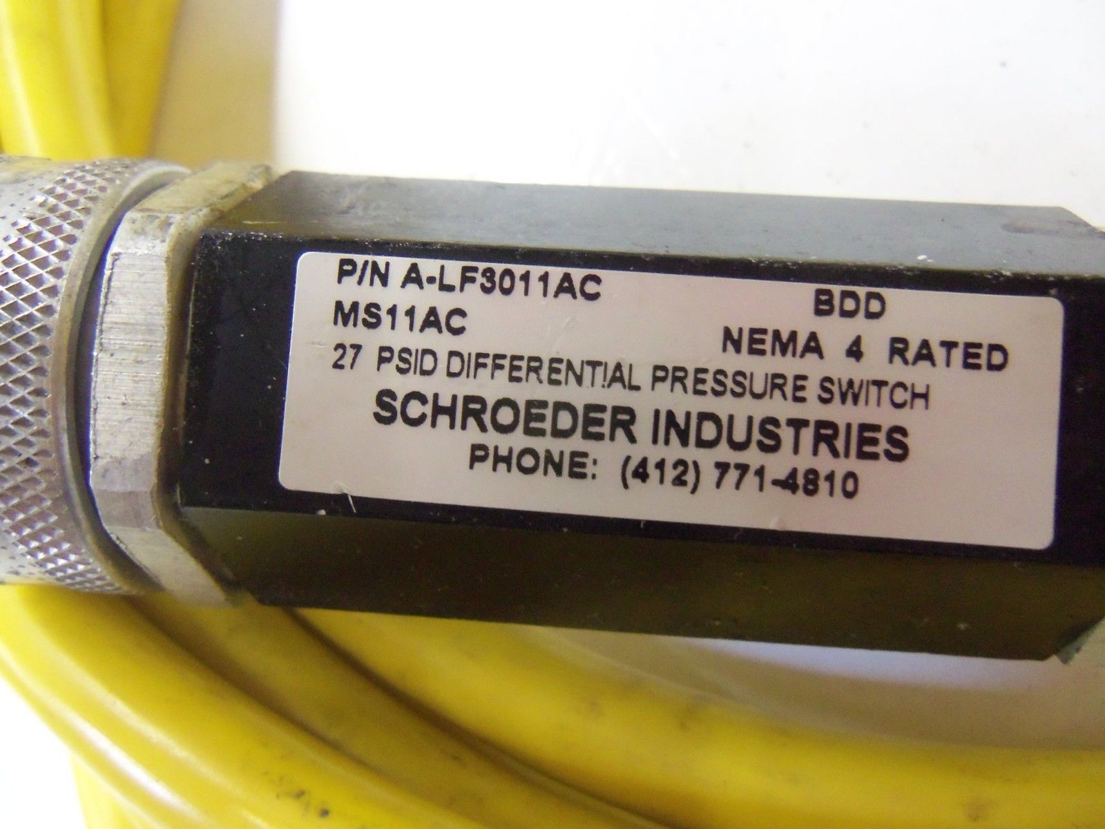 LOT OF 2 SCHROEDER INDUSTRIES A-LF3011AC *USED*