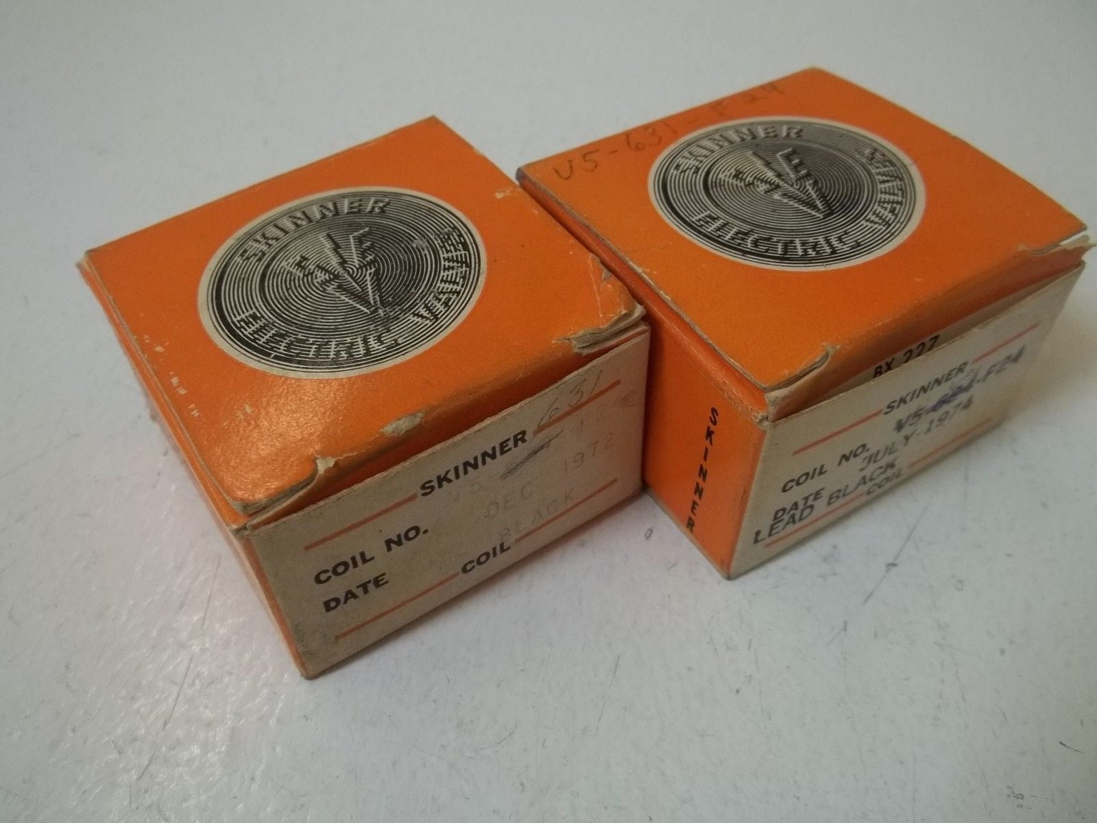 LOT OF 2 SKINNER V5-631-F24 S24 COIL *NEW IN BOX*