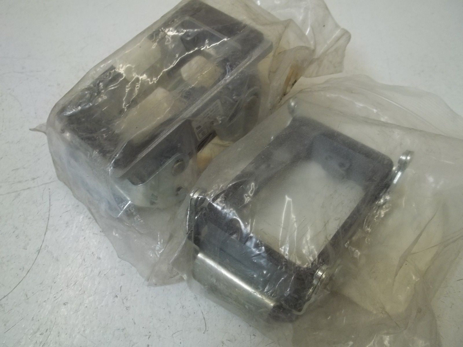 LOT OF 2 T & B 10.4720 *NEW NO BOX*