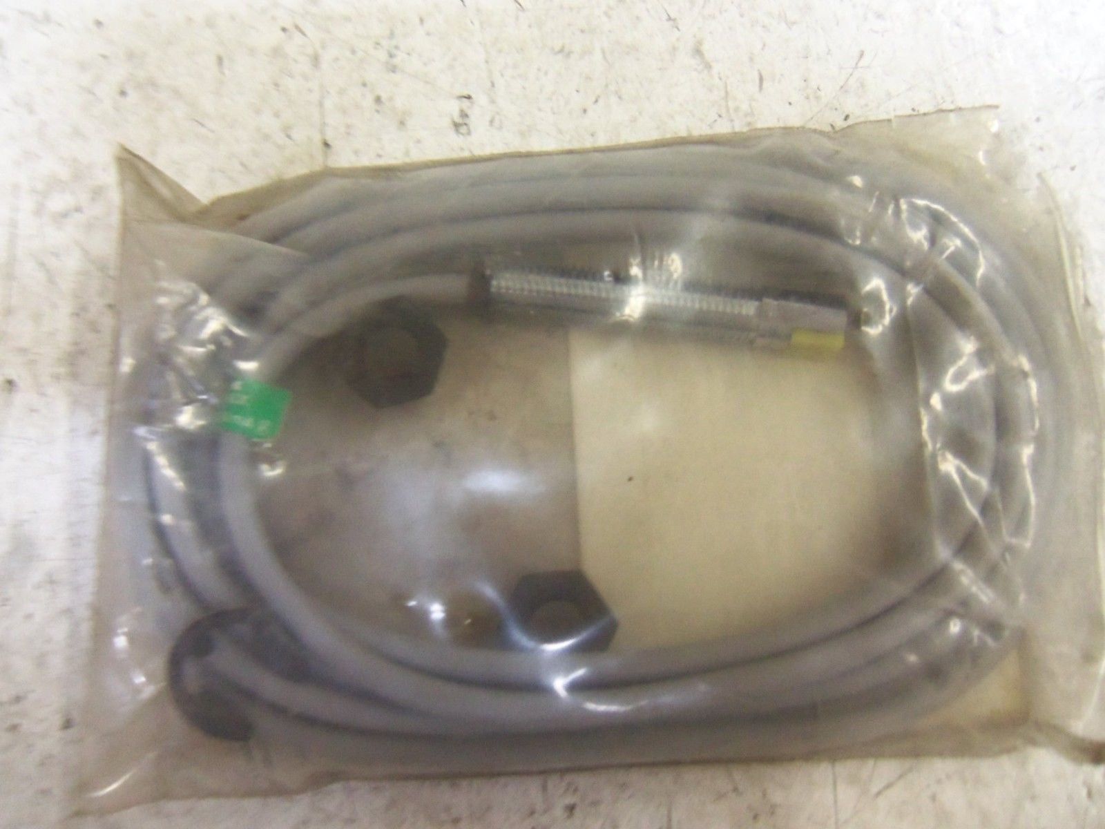 LOT OF 2 TURCK Bi1-GS880-AN6X *USED*
