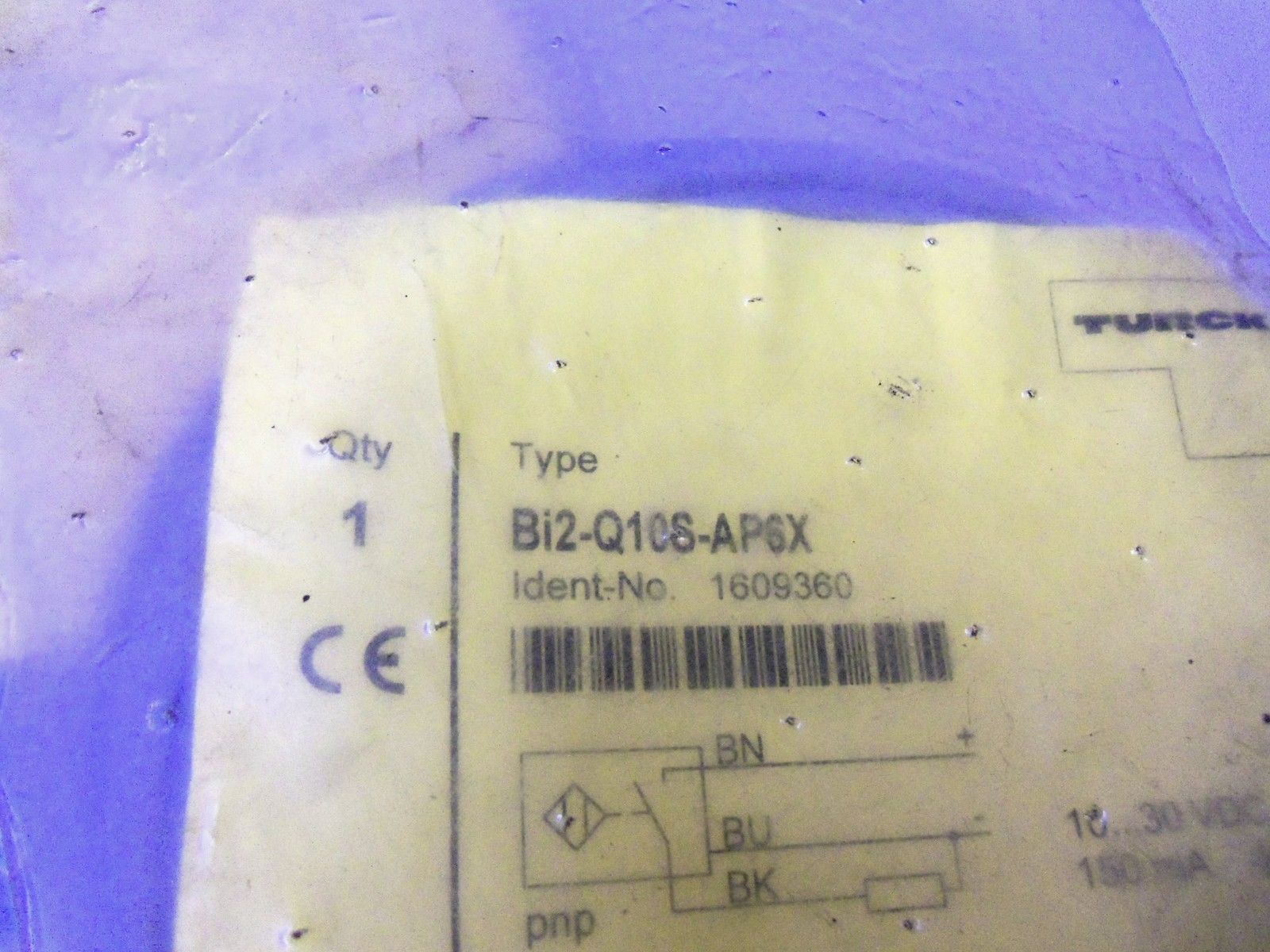 LOT OF 2  TURCK Bi2-Q10S-AP6X *NEW IN BAG*