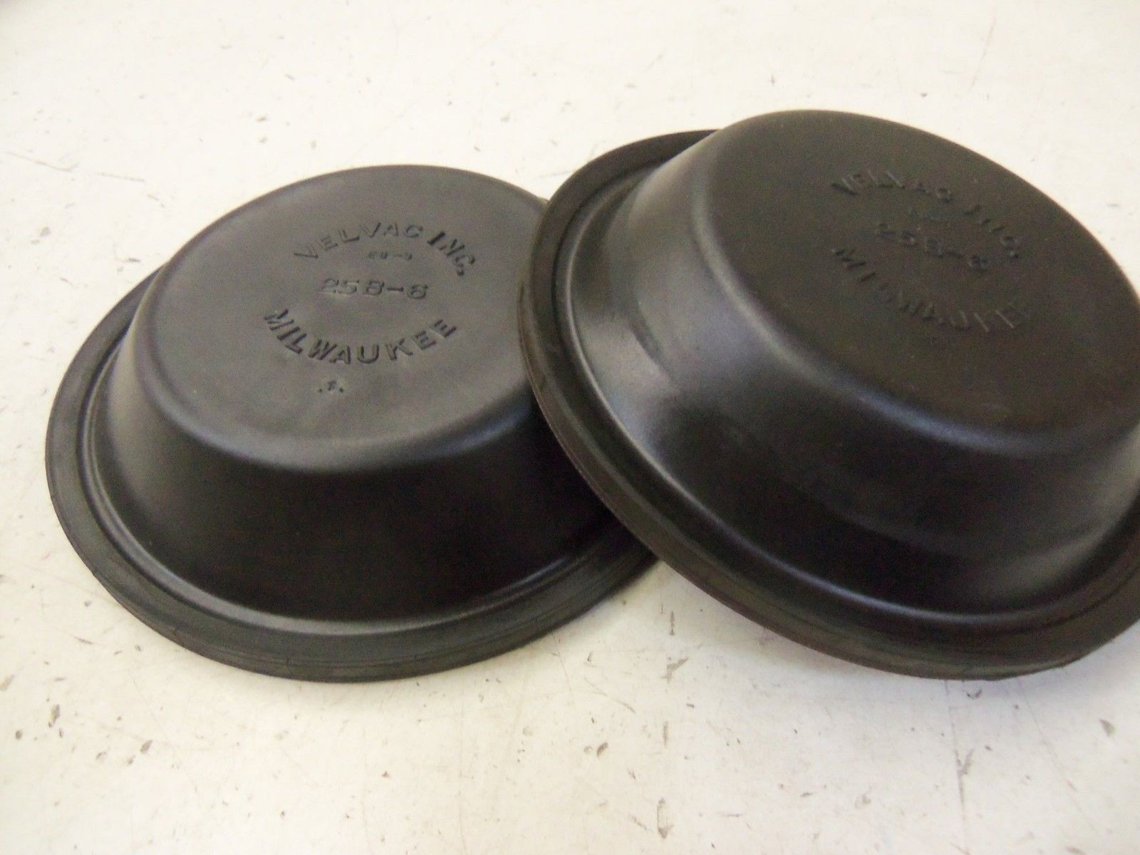 LOT OF 2 VELVAC INC. 25B-6 *NEW NO BOX*