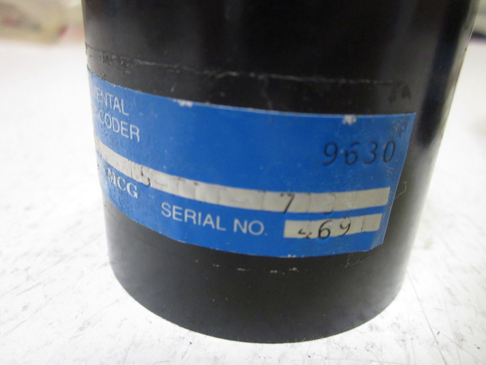 LOT OF 2 VERNITRON 23-1000-A-15-ILI-1713 *USED*