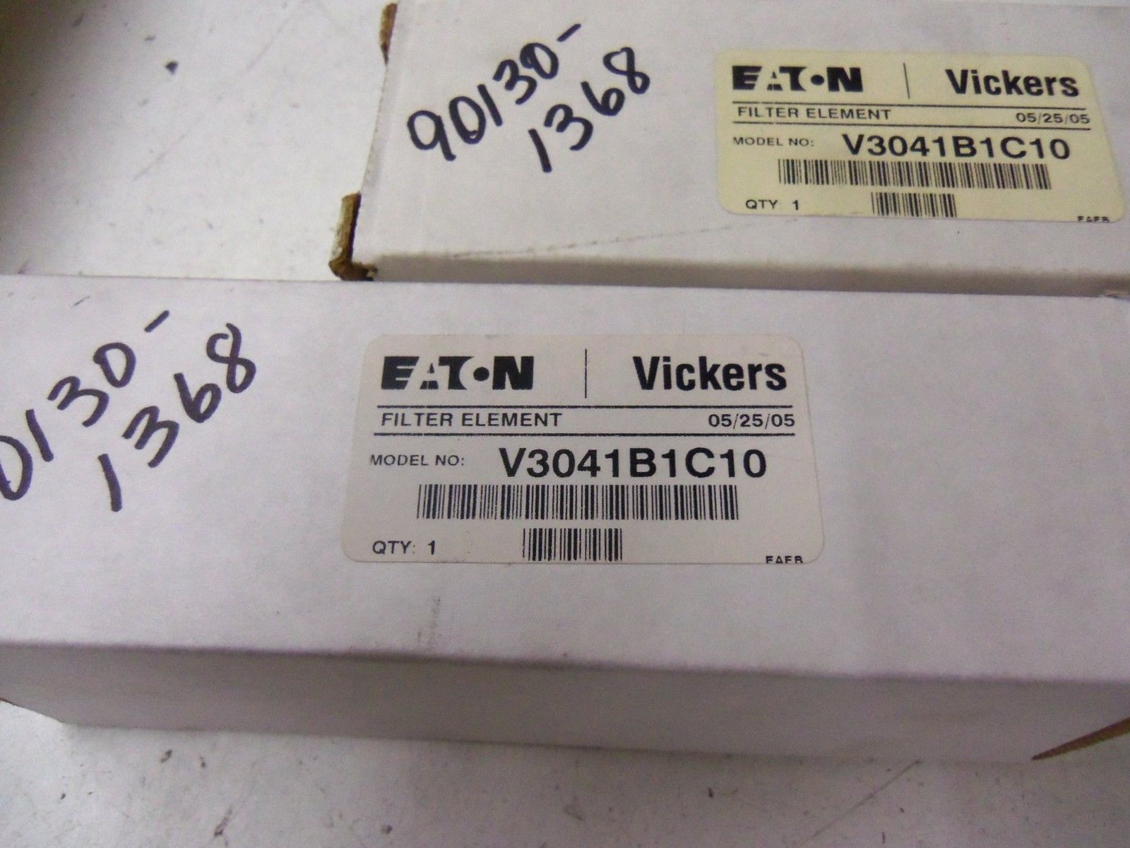 VICKERS V3041B1C10 *NEW IN BOX*