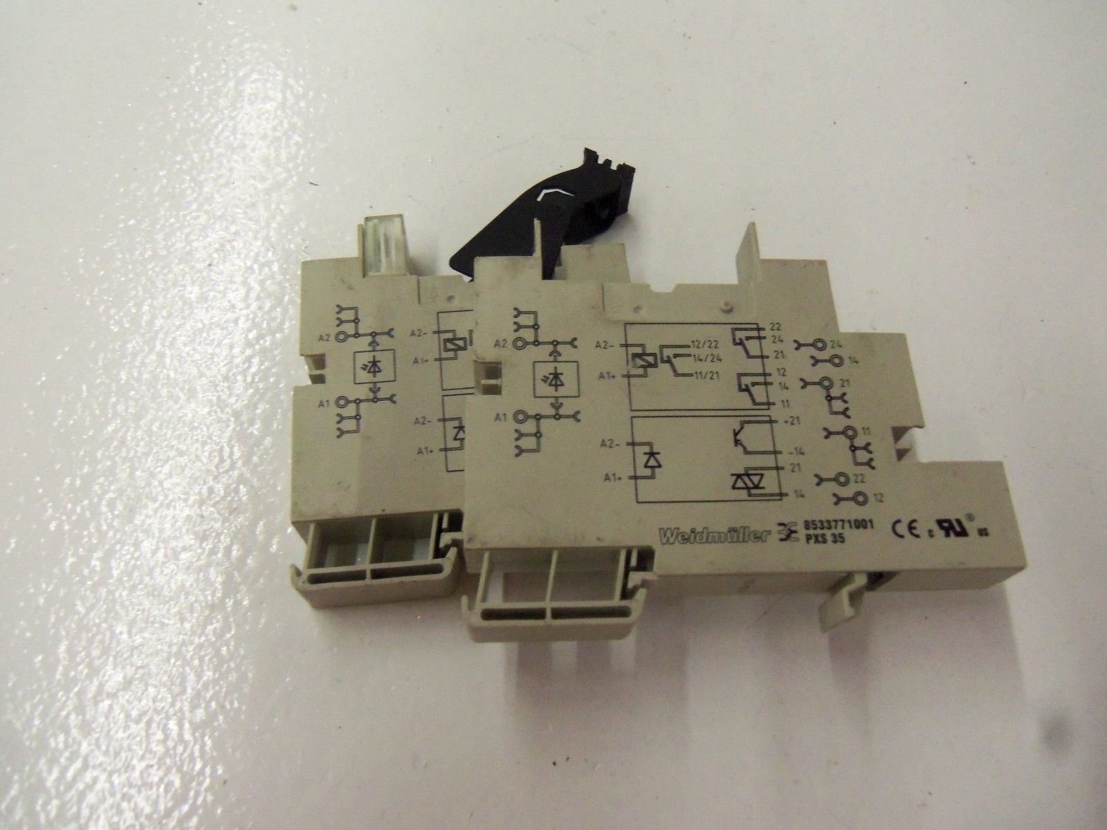 LOT OF 2 WEIDMULLER 8533771001 *USED*