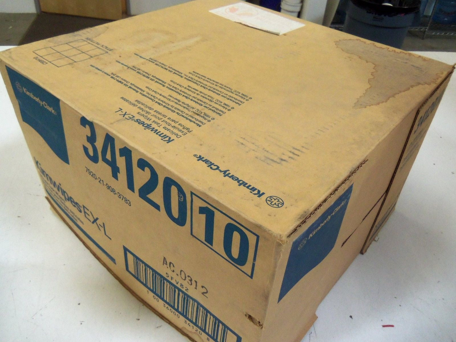 LOT OF 30 KIMBERLY-CLARK 5FV82 *NEW IN BOX*