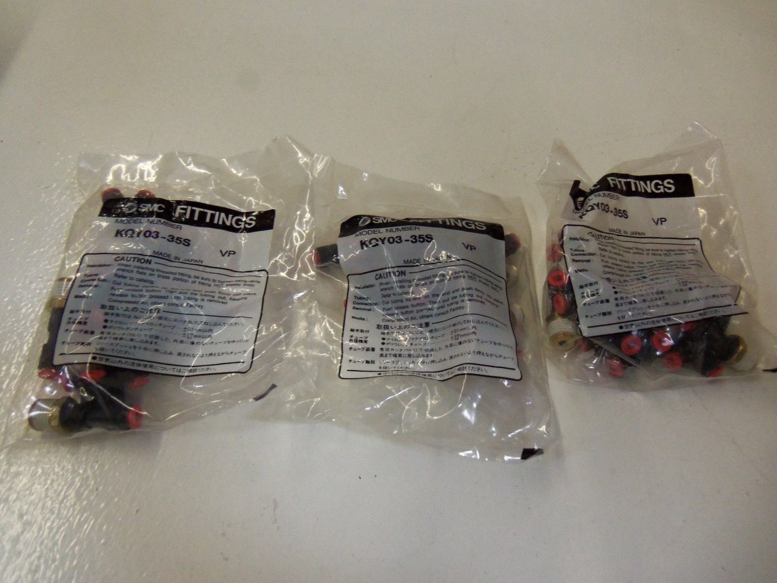 LOT OF 30 SMC KQY03-35S *NEW IN BOX*
