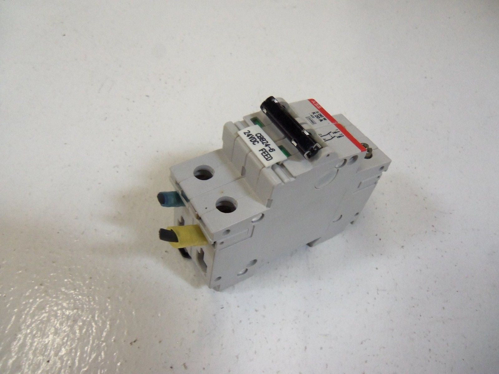 LOT OF 32 ABB  S282WK20A *USED*