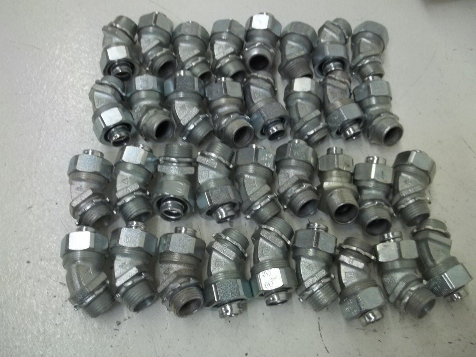 LOT OF 34 APPLETON ST-4550 1/2" MALL IRON ST 45 DEG. CONN. *NEW IN  A BOX*