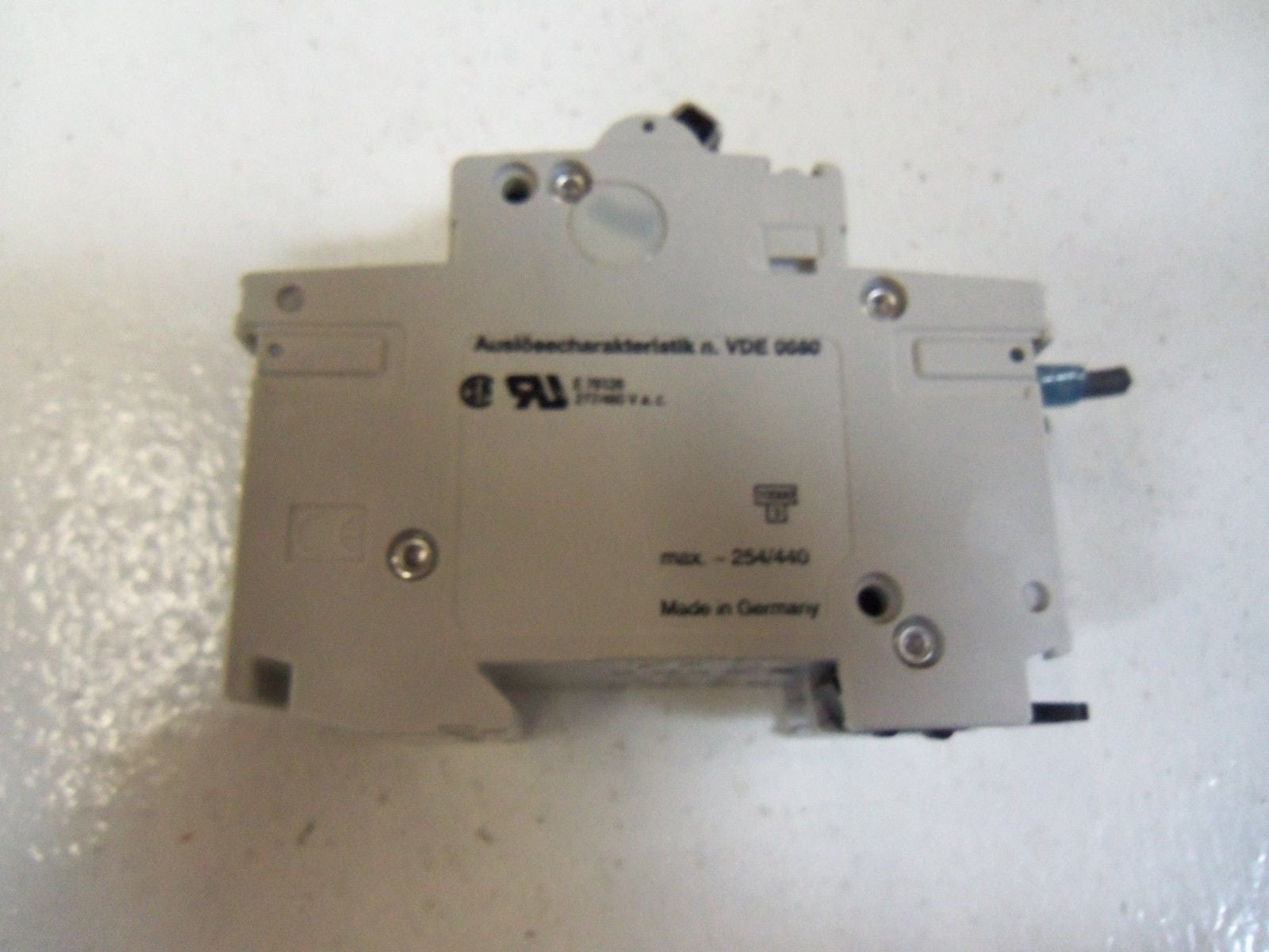 LOT OF 35 ABB  S282WK8A  *USED*