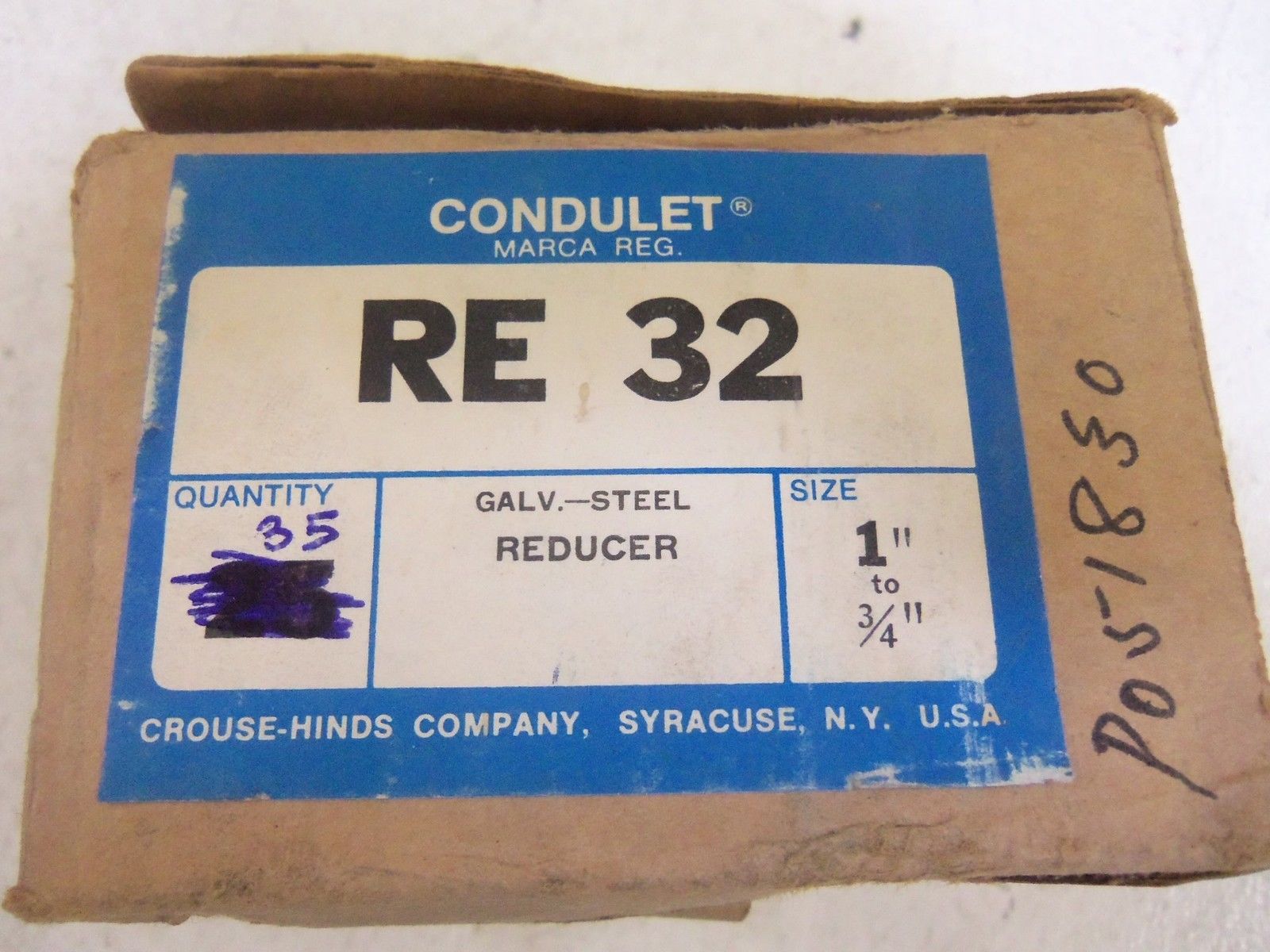 LOT OF 35 CROUSE-HINDS RE32 *NEW IN BOX*