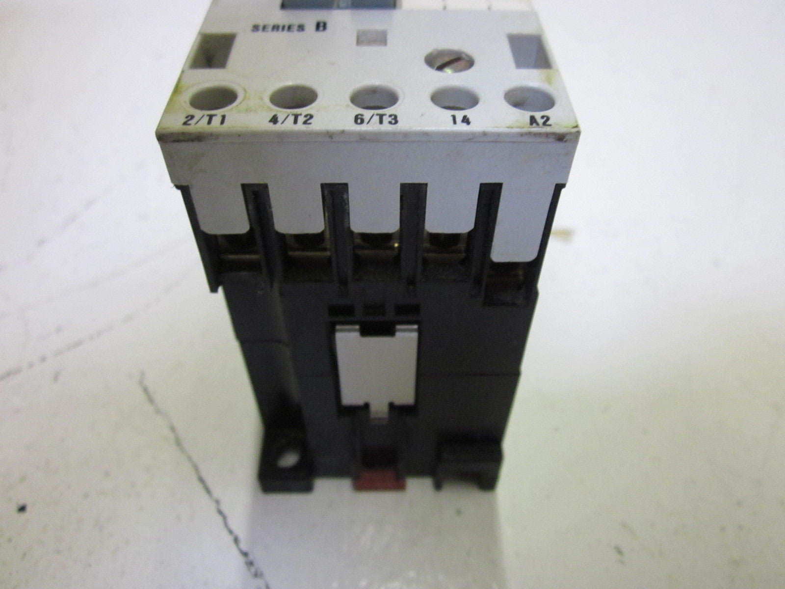 LOT OF 38 SQUARE D 8502-PD.210E SER.B *USED*1
