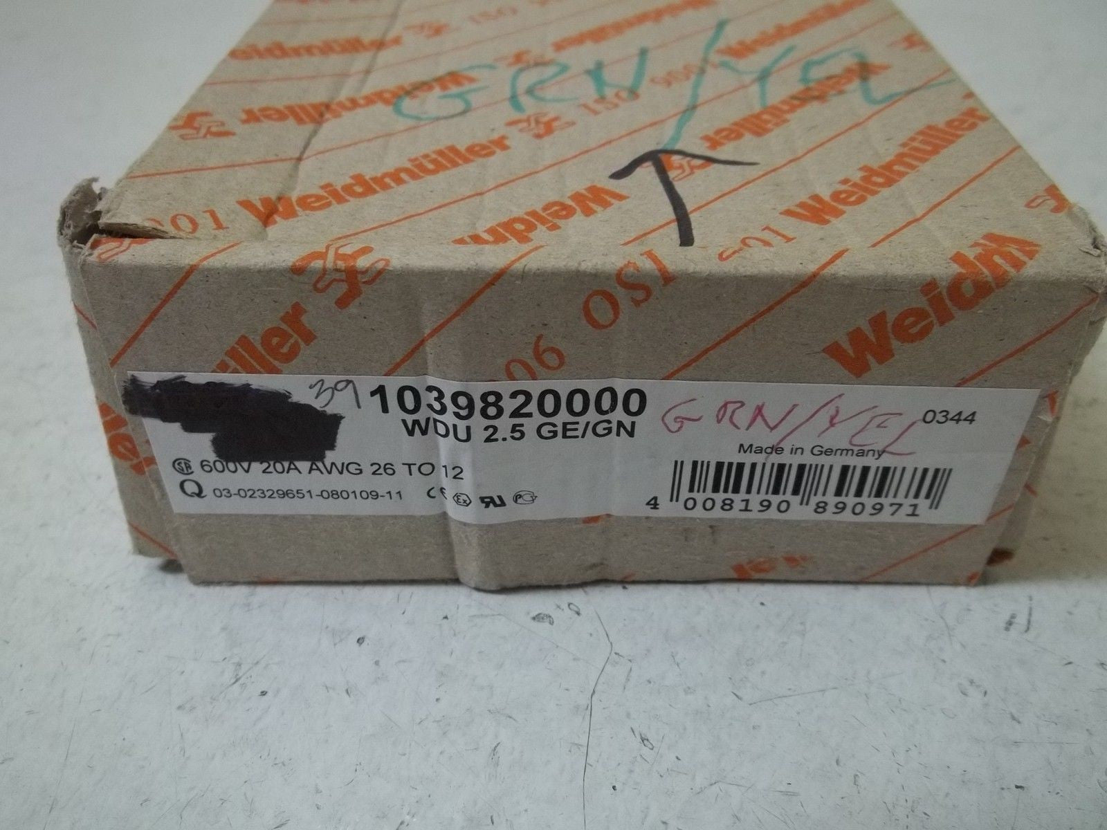 LOT OF 39 WEIDMULLER WDU2.5GE/GN TERMINAL BLOCK (YELLOW)*NEW IN BOX*